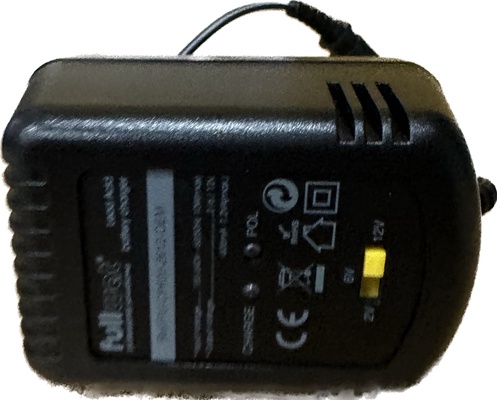 Cargador 12V Escanciador Columna